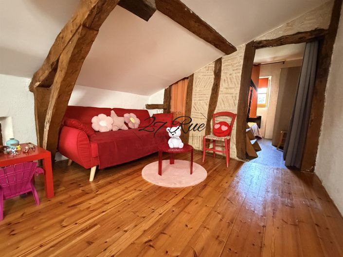 Image No.11-9 Bed House for sale