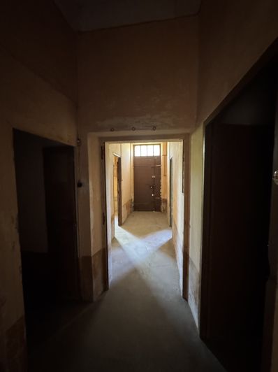 Image No.7-3 Bed House for sale
