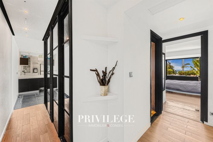 Image No.9-2 Bed House for sale