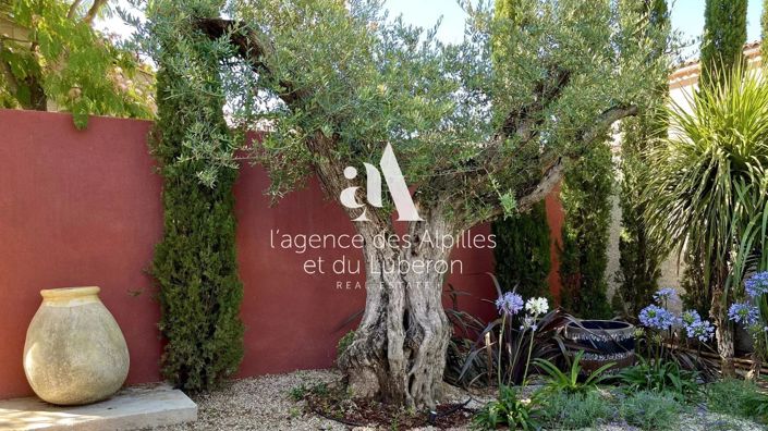 Image No.18-3 Bed House for sale