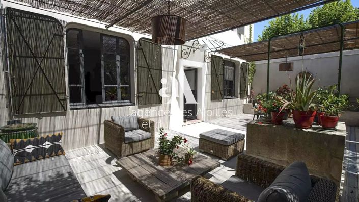 Image No.2-3 Bed House for sale