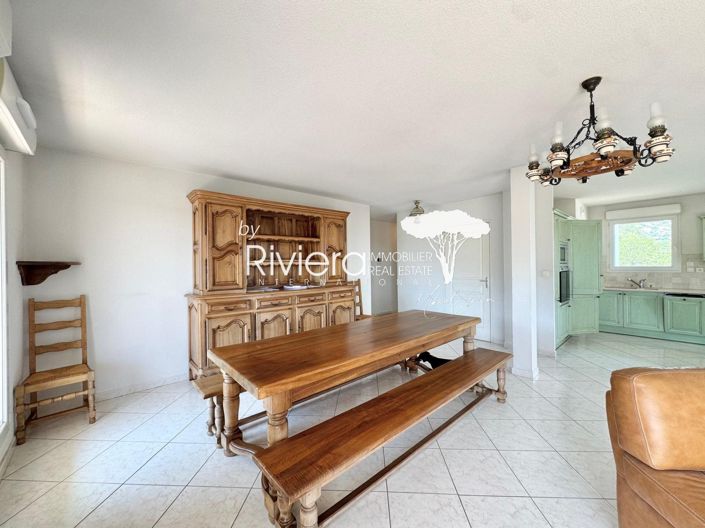 Image No.12-3 Bed Apartment for sale