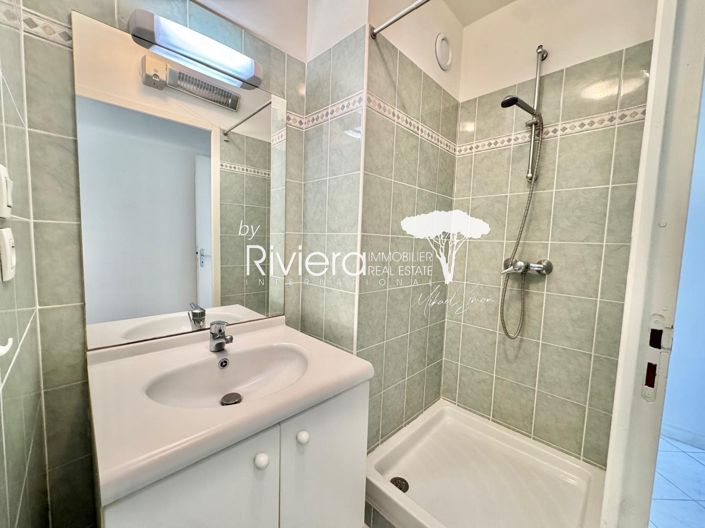 Image No.24-3 Bed Apartment for sale