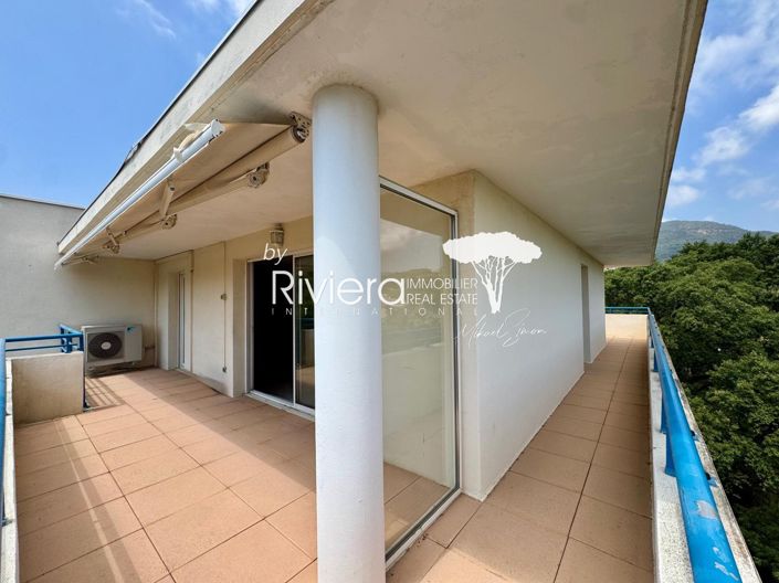 Image No.29-3 Bed Apartment for sale