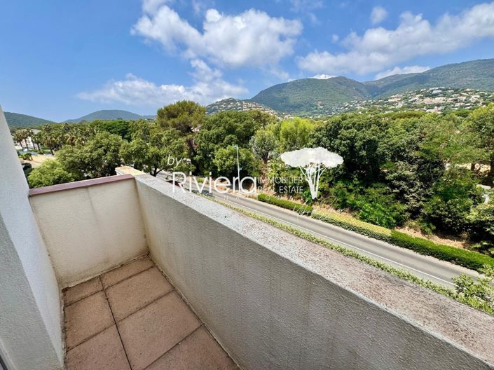 Image No.30-3 Bed Apartment for sale