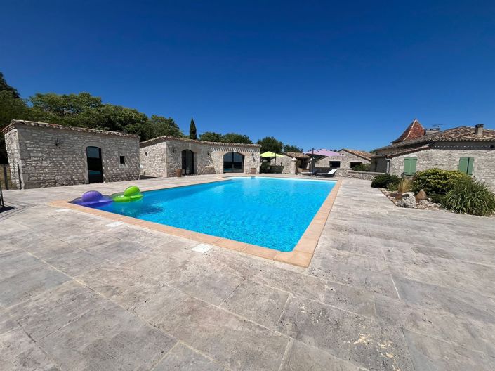 Image No.23-4 Bed House for sale