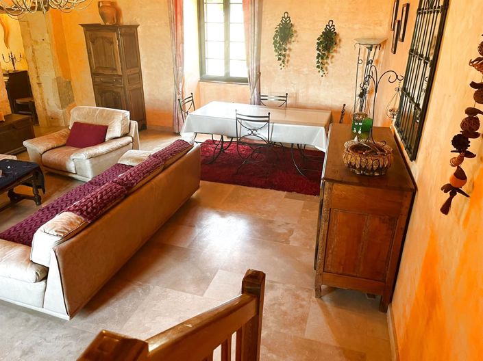 Image No.9-4 Bed House for sale