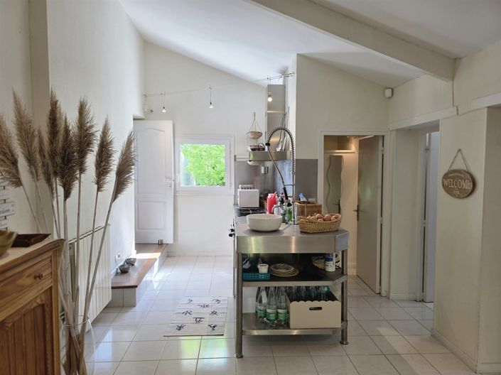 Image No.16-5 Bed House for sale