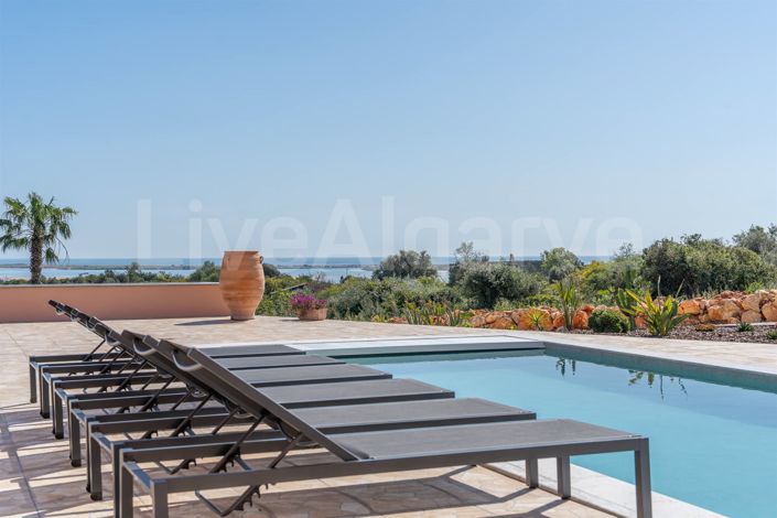 Image No.9-4 Bed Property for sale
