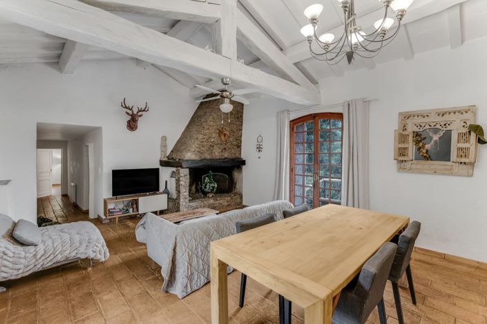 Image No.3-4 Bed House for sale