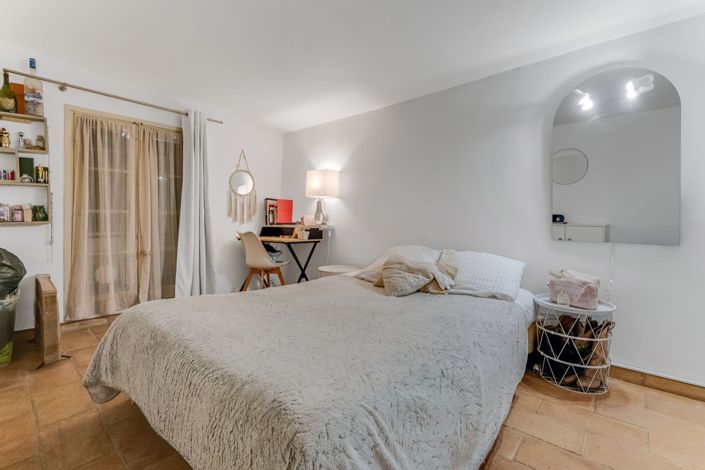 Image No.7-4 Bed House for sale