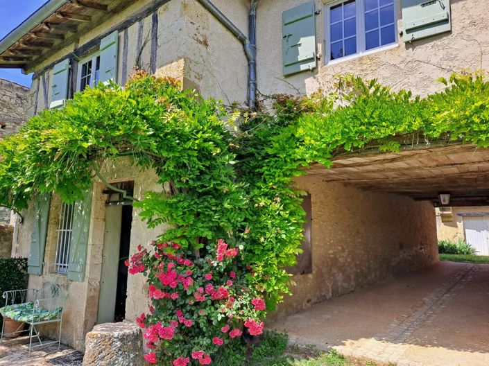 Image No.26-10 Bed House for sale