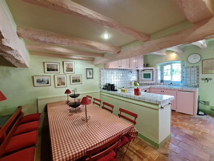 Image No.29-10 Bed House for sale