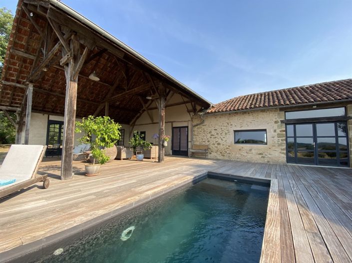 Image No.2-5 Bed House for sale