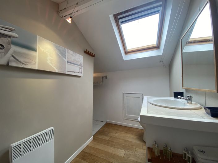 Image No.26-5 Bed House for sale