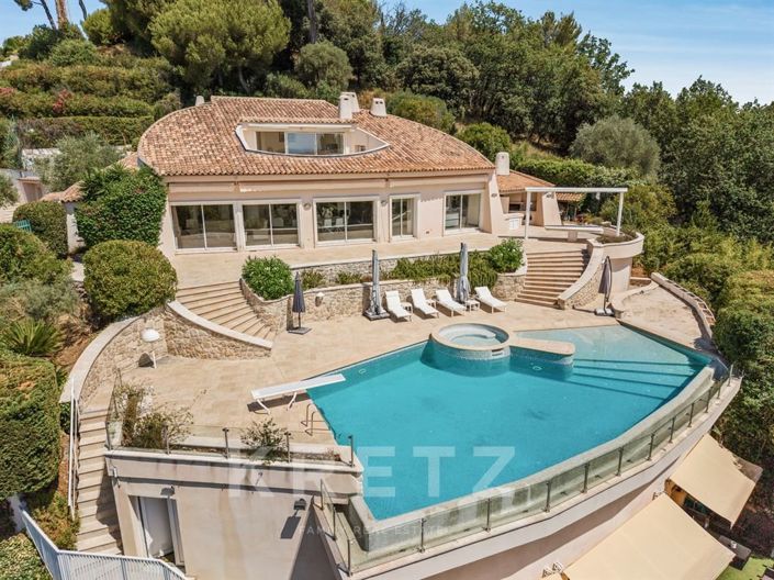 Image No.20-6 Bed House for sale