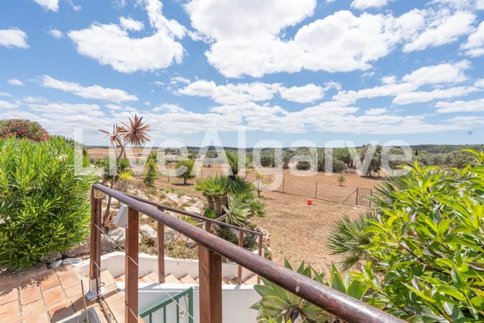 Image No.48-4 Bed House for sale