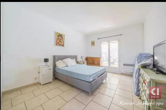 Image No.5-3 Bed House for sale