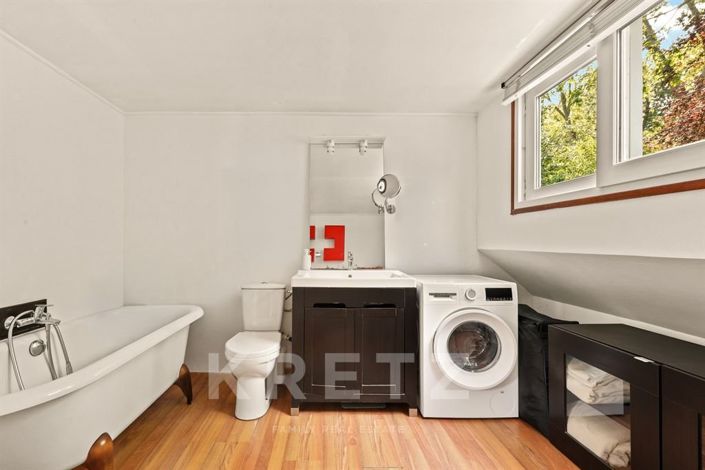 Image No.20-2 Bed House for sale