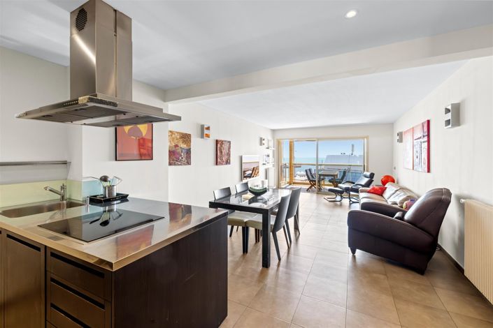 Image No.8-Apartment for sale