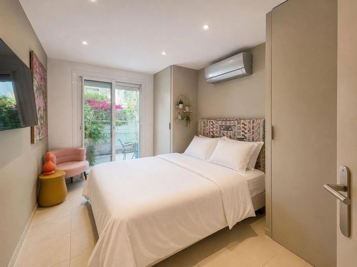 Image No.4-2 Bed Apartment for sale