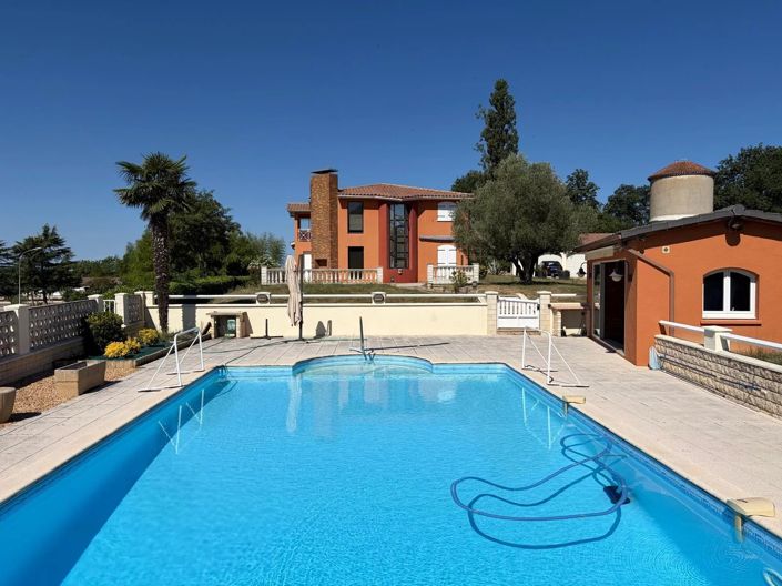 Image No.21-3 Bed House for sale
