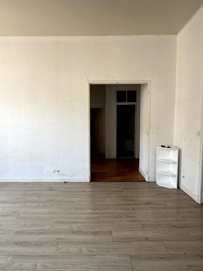 Image No.4-Appartement de 2 chambres à vendre à Cannes
