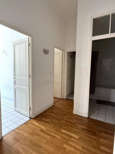 Image No.6-Appartement de 2 chambres à vendre à Cannes
