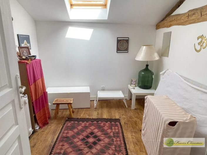 Image No.15-4 Bed House for sale