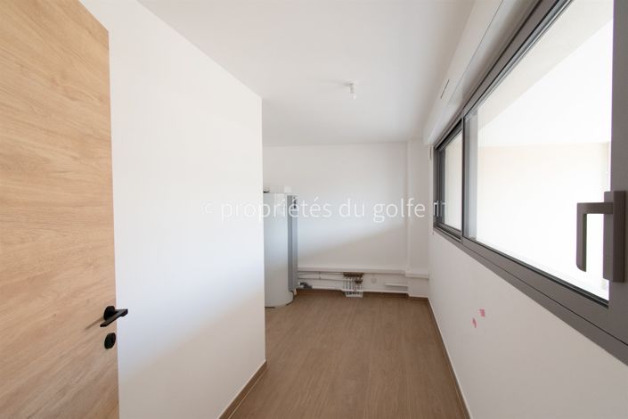 Image No.11-Appartement de 3 chambres à vendre à Sète