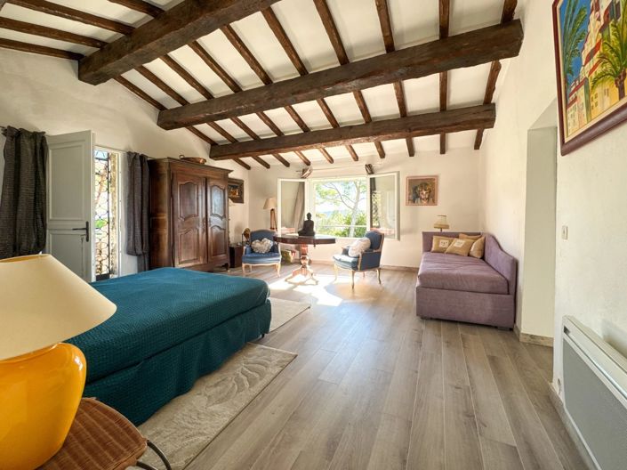 Image No.20-4 Bed House for sale