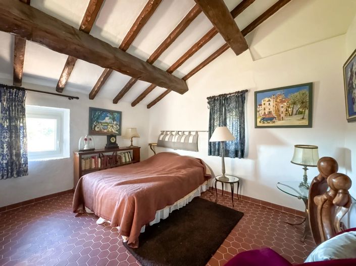 Image No.21-4 Bed House for sale
