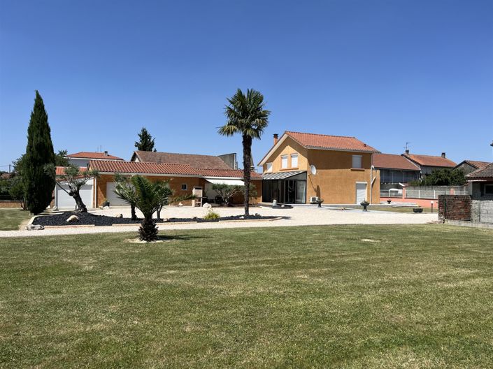 Image No.20-3 Bed House for sale