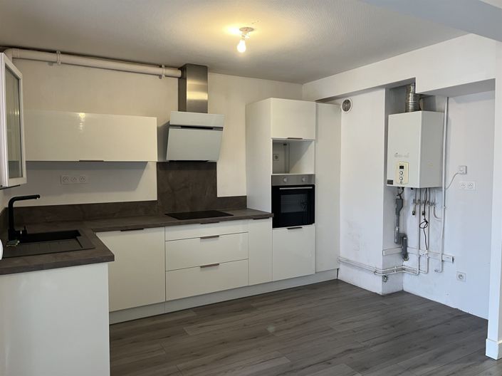 Image No.3-3 Bed Apartment for sale
