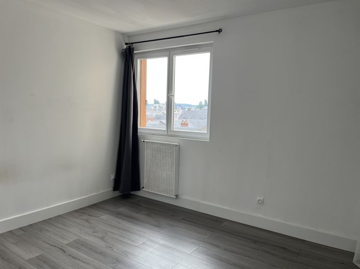 Image No.7-3 Bed Apartment for sale