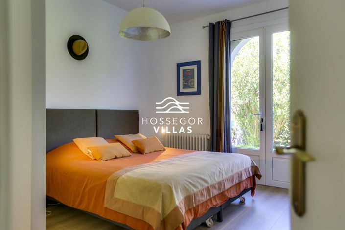 Image No.12-5 Bed House for sale