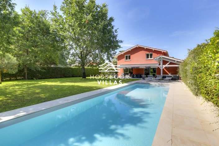 Image No.9-4 Bed House for sale