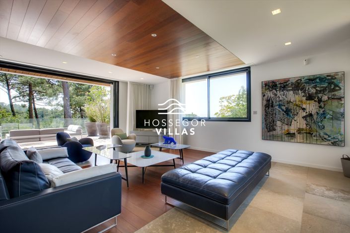 Image No.7-4 Bed House for sale