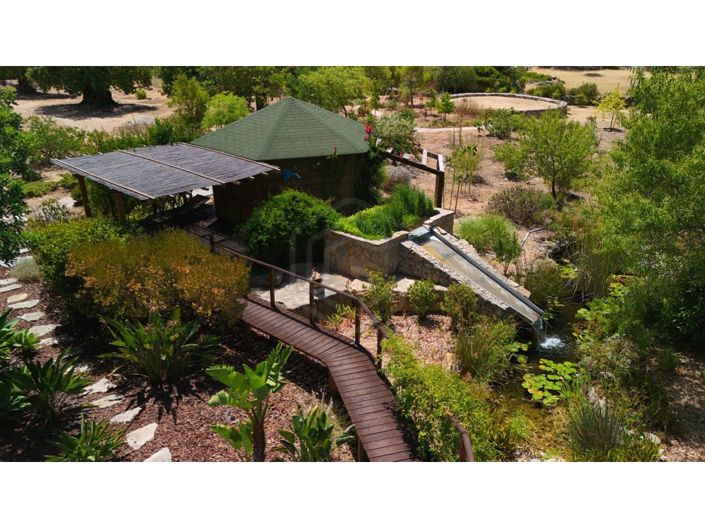 Image No.30-5 Bed House for sale