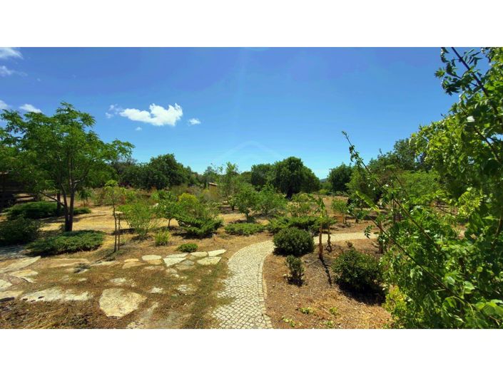 Image No.35-5 Bed House for sale