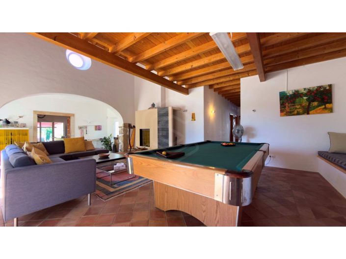 Image No.5-5 Bed House for sale
