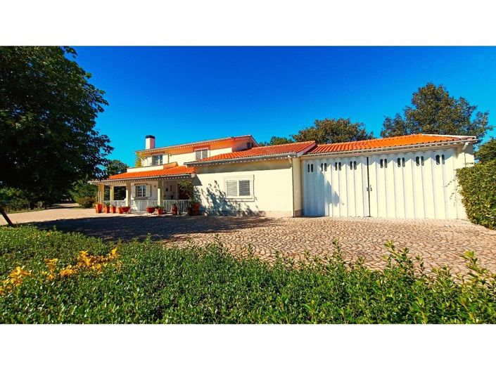 Image No.21-4 Bed House for sale