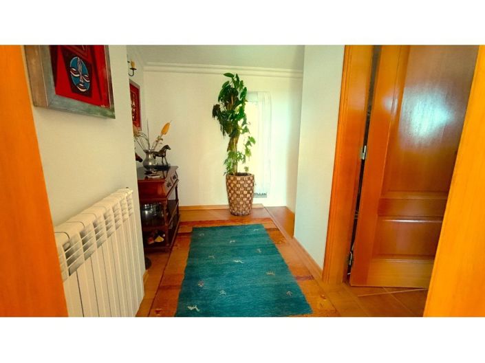 Image No.58-4 Bed House for sale