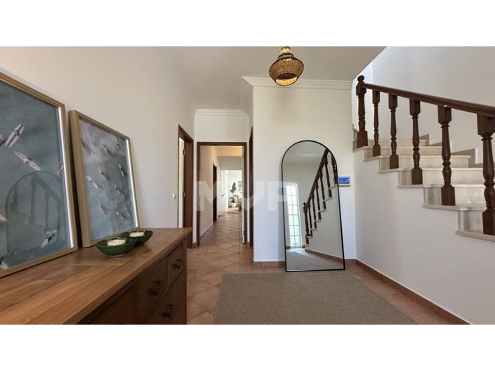 Image No.15-4 Bed House for sale