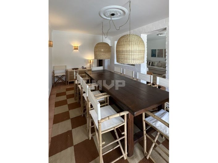 Image No.29-4 Bed House for sale