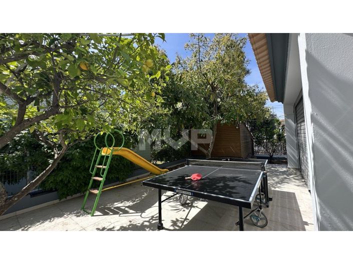 Image No.40-4 Bed House for sale