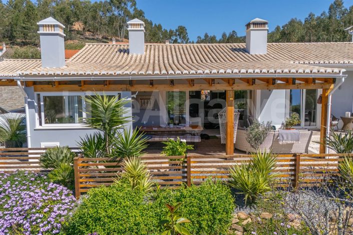 Image No.16-3 Bed House for sale