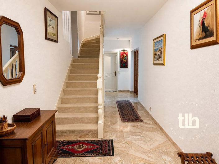 Image No.13-4 Bed House for sale