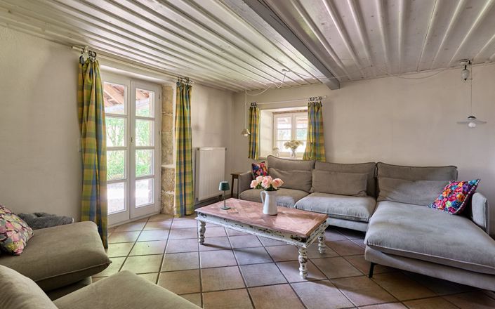Image No.5-Maison de 6 chambres à vendre à Franche-Comté