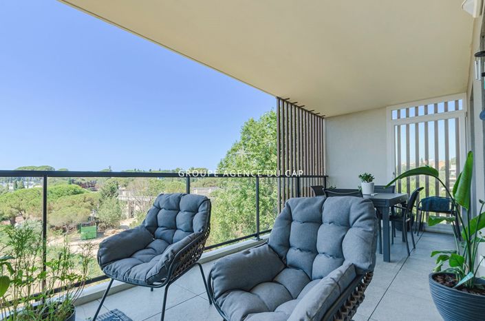 Image No.15-3 Bed Apartment for sale